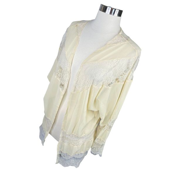 Zanzea Collection Cream Lace Open Front Cardigan/Kimono - Size Medium - Picture 2 of 6